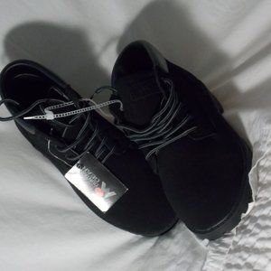 Mountain Gear Boots S-26